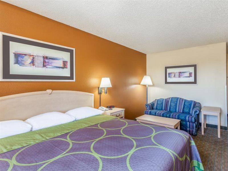 Готель Super 8 By Wyndham Charlotte/Amusement Park Area Екстер'єр фото
