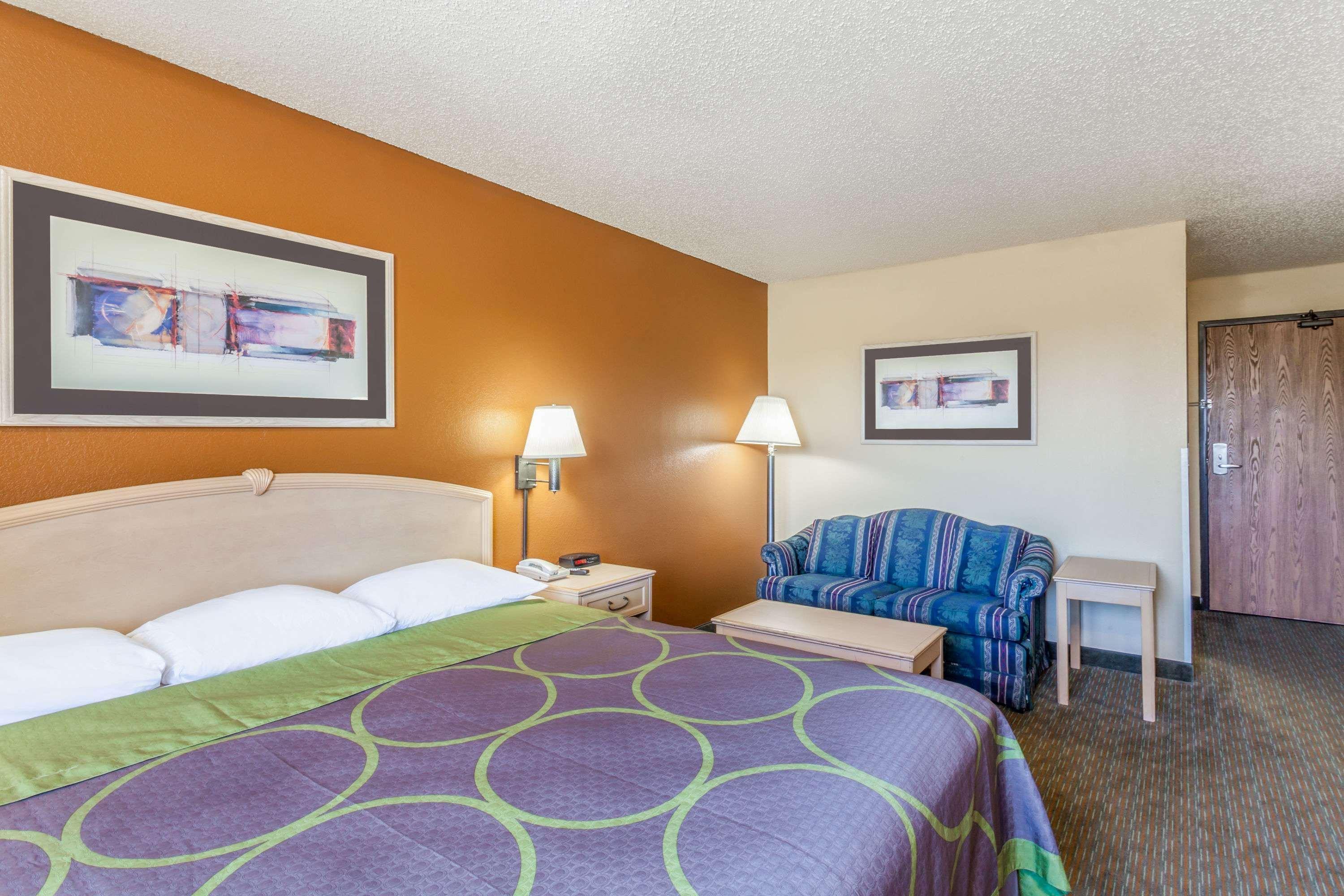 Готель Super 8 By Wyndham Charlotte/Amusement Park Area Екстер'єр фото