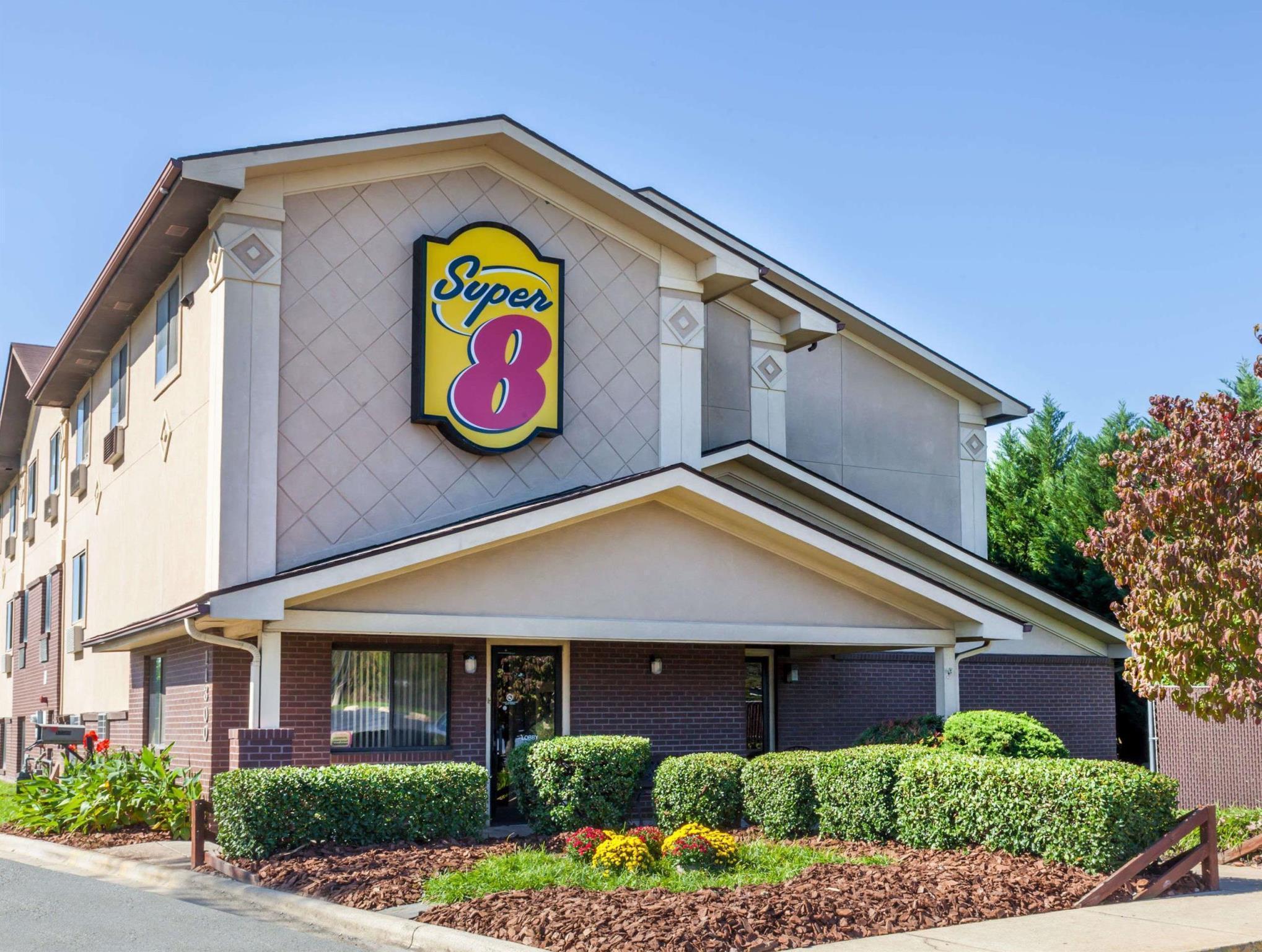 Готель Super 8 By Wyndham Charlotte/Amusement Park Area Екстер'єр фото