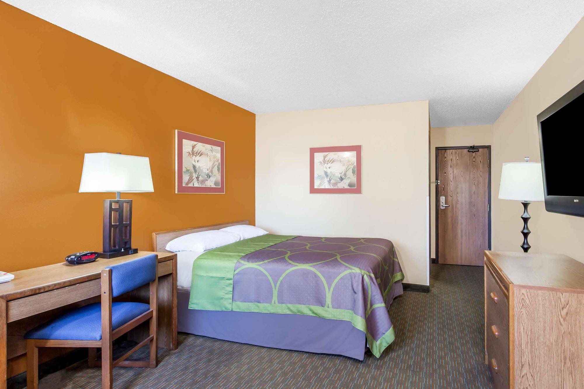 Готель Super 8 By Wyndham Charlotte/Amusement Park Area Екстер'єр фото